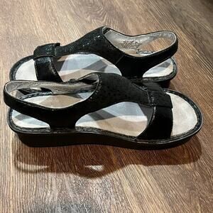 Alegria Kendra T-Strap Wedge Sandals Women's Black Leather